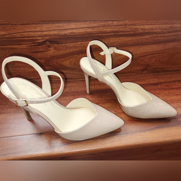 JESSICA SIMPSON HENREA CHAI LATTE PATENT ANKLE STRAP SANDALS - Picture 12 of 13